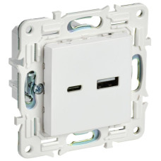 Розетка USB A+C 18Вт SKANDY SK-R13W арктич. бел. IEK SK-U22-018-K01