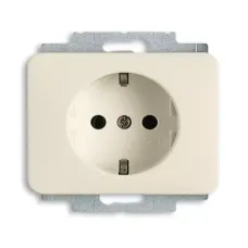 Розетка Alpha 2P+E защ. шторки крем-бел. ABB 2013-0-5240
