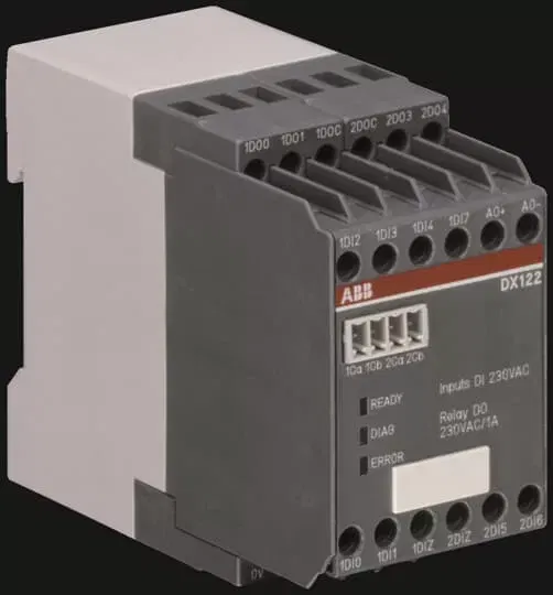 Модуль В/В UMC100 8DI 230В/4DO-Реле/1AO DX122 ABB 1SAJ622000R0101