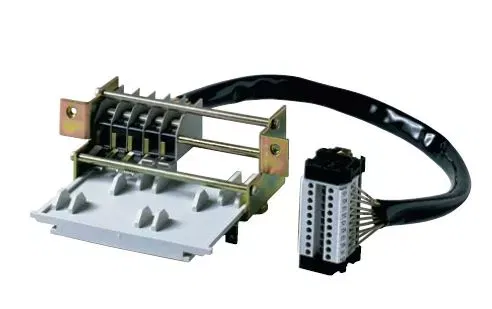Контакт положения выкл. в фикс. части 10 AUX.CONTACTS ISOL.-CONN. IND.4p E3 ABB 1SDA043469R1