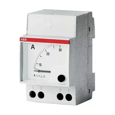 Амперметр постоянного тока AMT 2/5 прям. вкл. ABB 2CSM410030R1001