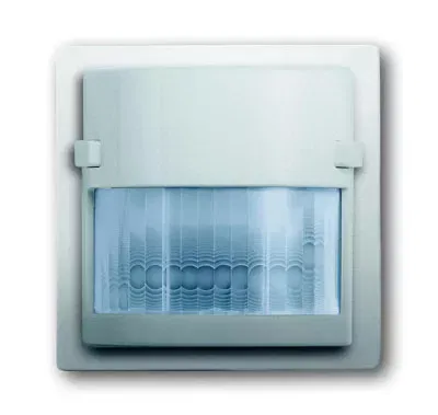 Датчик движения Busch-Wachter 180 UP с мультилинзой ABB 6800-0-2344