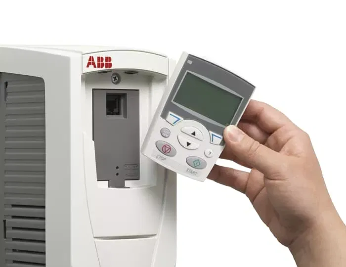 Держатель RPMP-21 панели управления CDP312R для установки внутри шкафа ABB 68394961