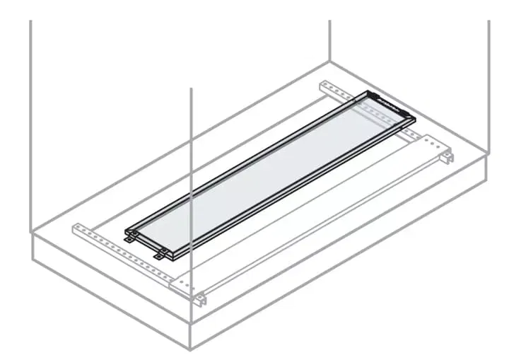 Панель нижняя с фильтром,W=600,D=200. EF9820 ABB