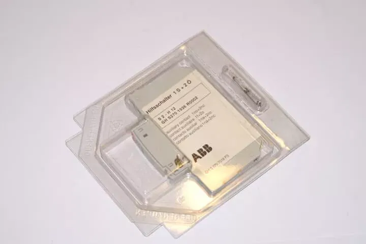 Контакт вспомогательный 1но+2нз S2-H12 ABB GHS2701936R0002