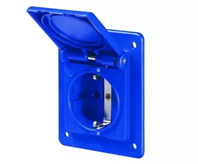 Розетка панельная, IP54, с увеличенным фланцем 70x87 DKC DIS5704061