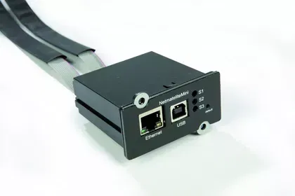 Адаптер SNMP для ИБП ДКС серий Info Rackmount Pro DKC SNMPSM