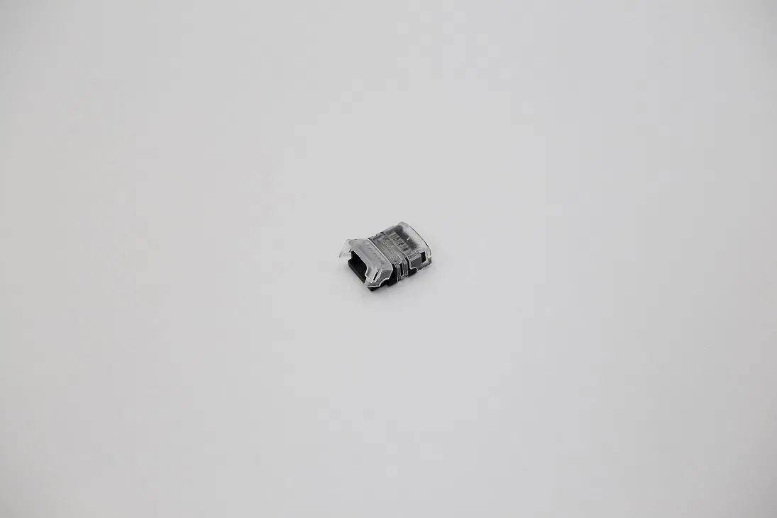 Разъем 4PIN для LED ленты RGB 10mm (соединение 2х лент) Varton V4-R0-70.0024.STR-0001